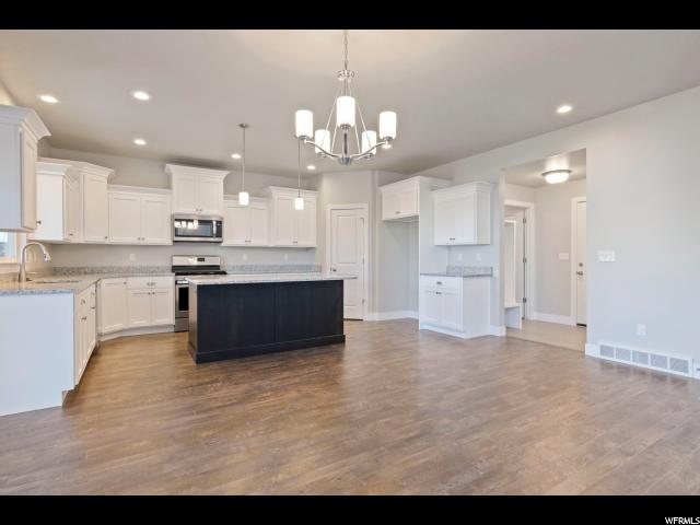 786 S 1600 W, Syracuse, UT 84075 — photo 8