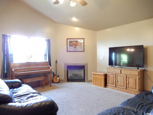 5211 S 6150 W, Hooper, UT 84315 — photo 6