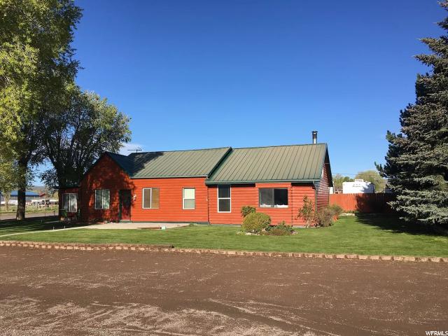 201 N 200 E, Loa, UT 84747 — photo 2