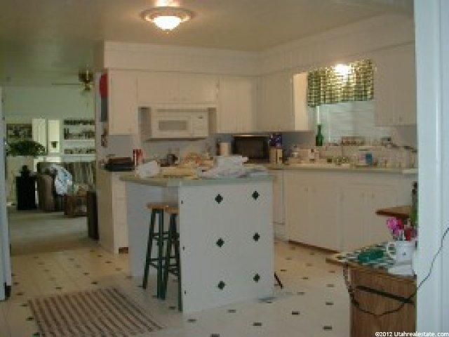 2556 Valley View Ave, Holladay, UT 84117 — photo 5