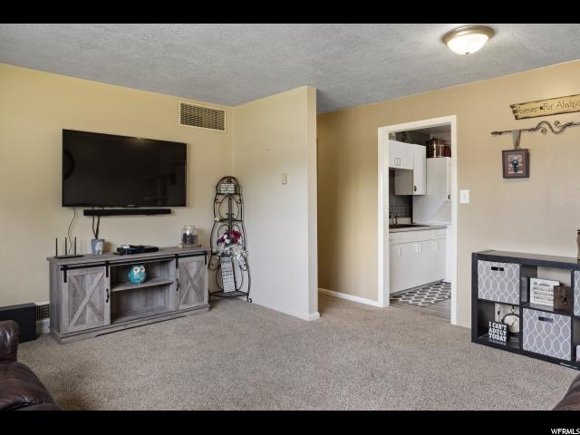 332 W 2300 N, Sunset, UT 84015 — photo 3