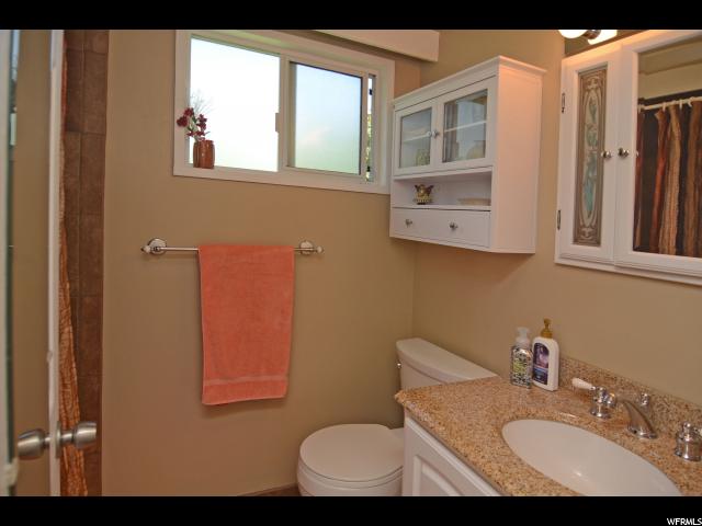 109 E 3000 S, Bountiful, UT 84010 — photo 12