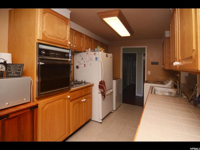 109 E 3000 S, Bountiful, UT 84010 — photo 9