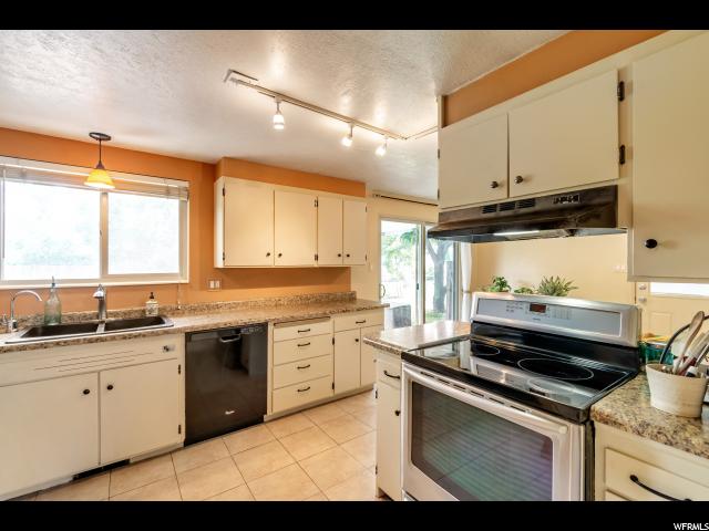 440 E Willow Ave, Murray, UT 84107 — photo 11