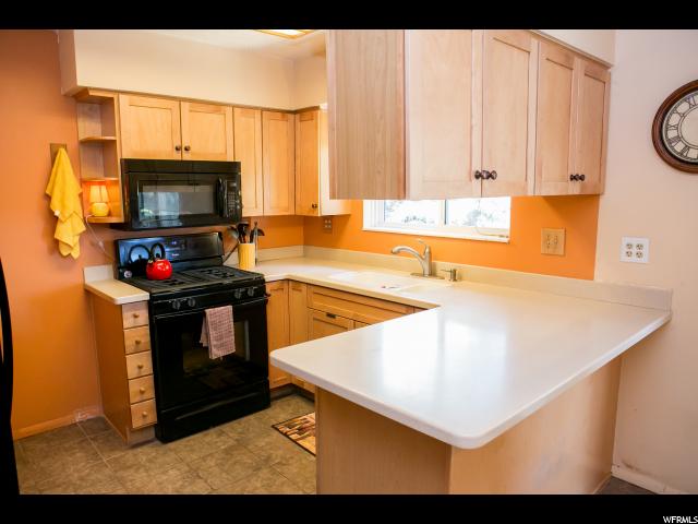 274 E 700 S, River Heights, UT 84321 — photo 4