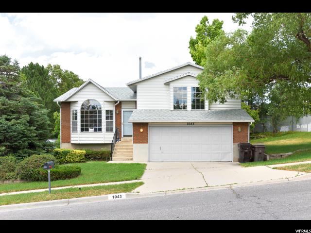 1043 E Eagle Bend Rd S, Sandy, UT 84094 — photo 2