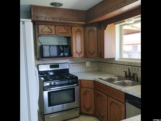 5248 S 2425 W, Roy, UT 84067 — photo 9