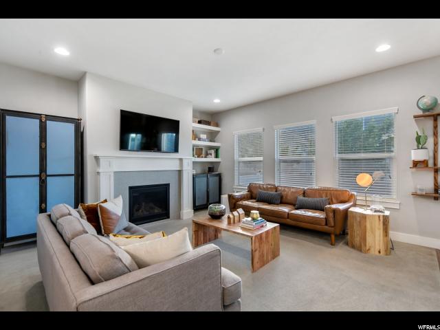 1069 Blackstone Dr, Fruit Heights, UT 84037 — photo 8