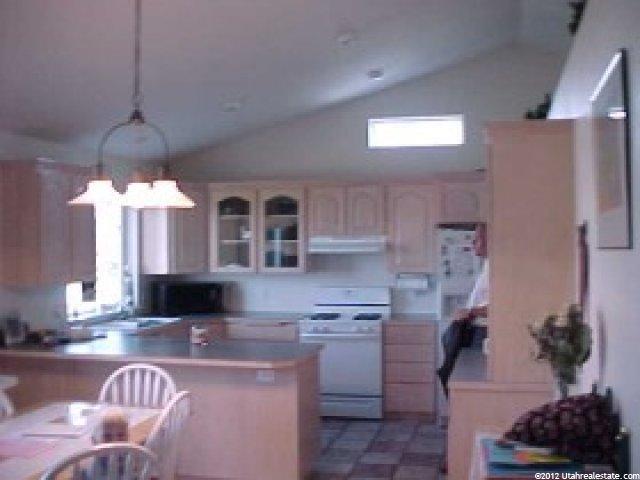 195 N 250 E, Millville, UT 84326 — photo 6