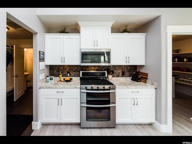 818 S 560 E, Providence, UT 84332 — photo 3
