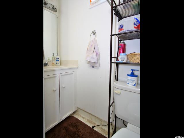 579 E Glenwood, Hyrum, UT 84319 — photo 12