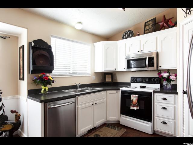 1392 N 870 W, Clinton, UT 84015 — photo 12