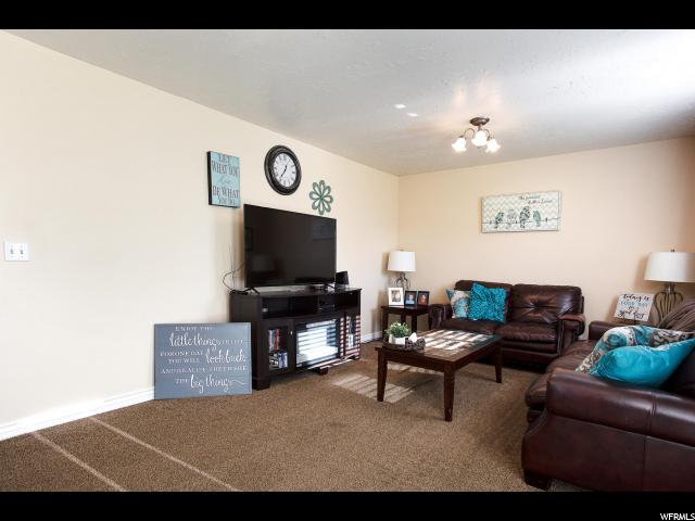 1392 N 870 W, Clinton, UT 84015 — photo 10