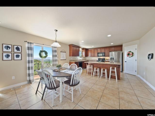 1682 Temple Ct, Bountiful, UT 84010 — photo 2