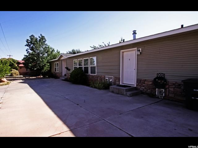 975 S 400 E, Moab, UT 84532 — photo 4