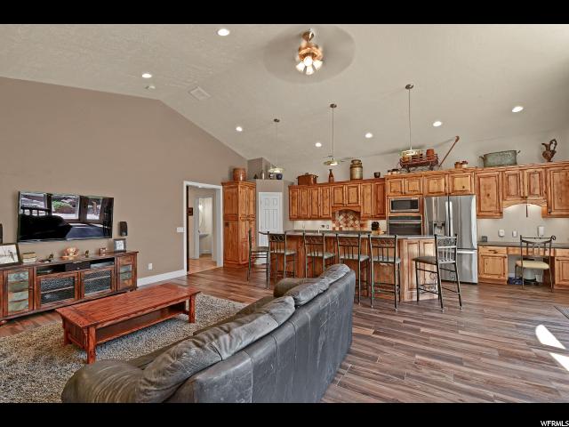 2849 Holbrook Rd, Bountiful, UT 84010 — photo 7