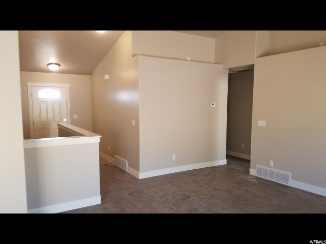 4571 S Trailside Dr, Roy, UT 84067 — photo 9