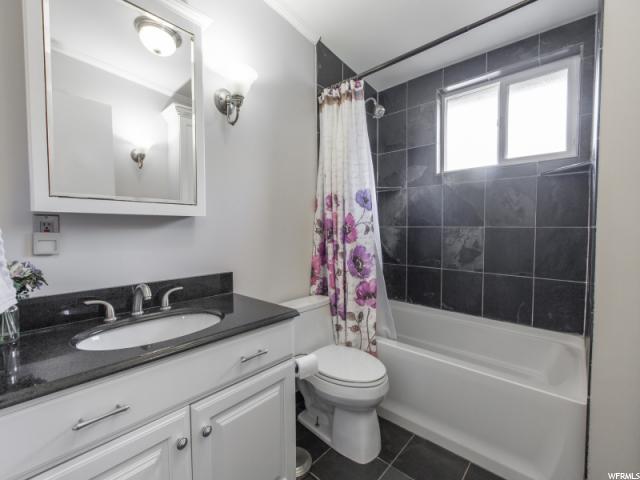 859 W 4000 S, Bountiful, UT 84010 — photo 10