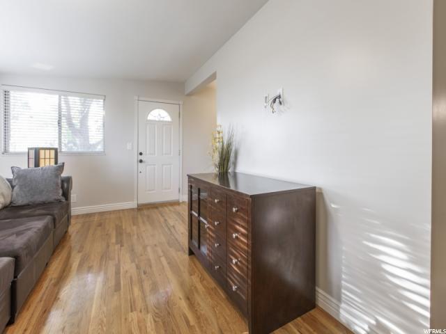859 W 4000 S, Bountiful, UT 84010 — photo 2