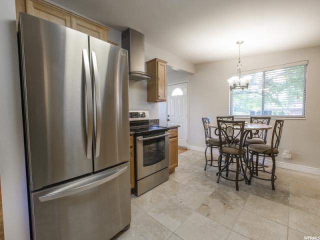 859 W 4000 S, Bountiful, UT 84010 — photo 6