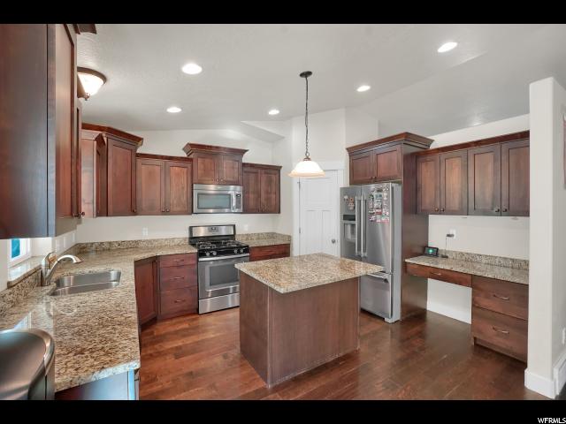 2080 E 3100 N, Layton, UT 84040 — photo 9