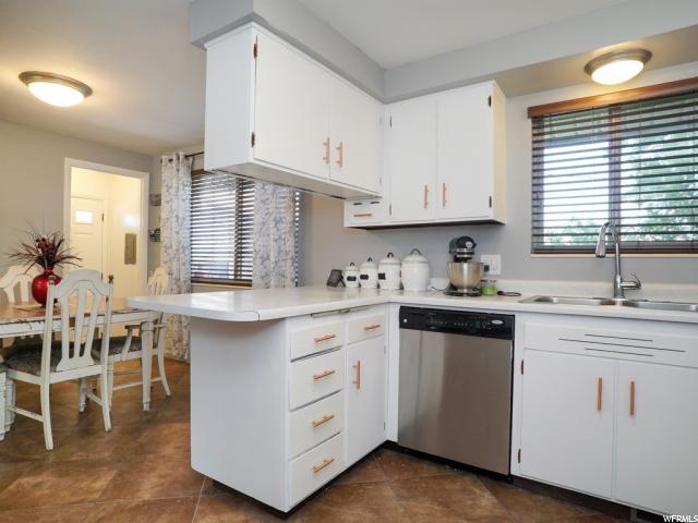 2220 W 4350 S, Roy, UT 84067 — photo 10