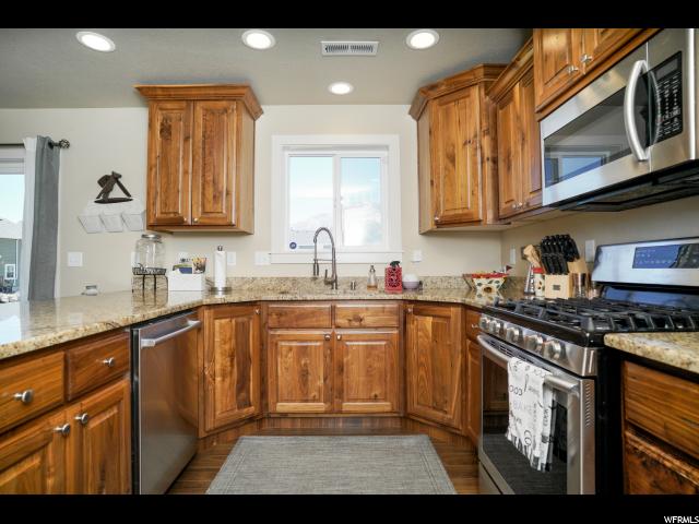 794 E 1525 N, North Ogden, UT 84414 — photo 10
