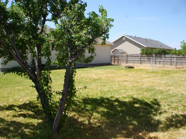 113 S 1250 E, Hyrum, UT 84319 — photo 4