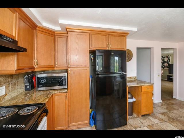 1054 N 250 W, Bountiful, UT 84010 — photo 9