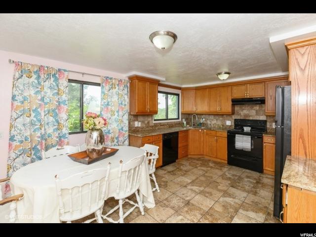 1054 N 250 W, Bountiful, UT 84010 — photo 11