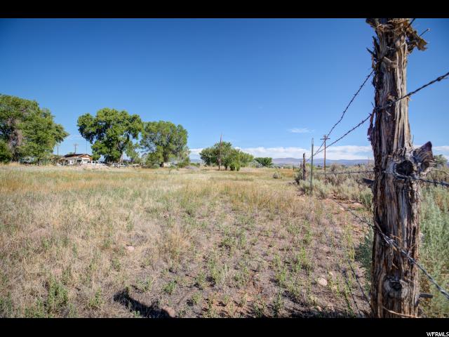 7298 E 7000 N, Lapoint, UT 84039 — photo 6