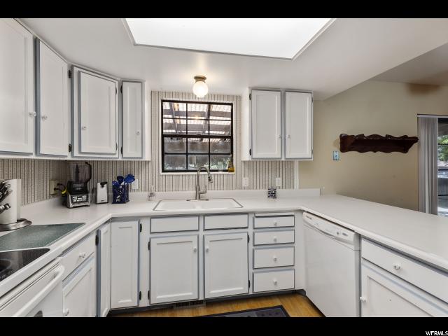 1048 E Pine Ridge Rd S, Sandy, UT 84094 — photo 9
