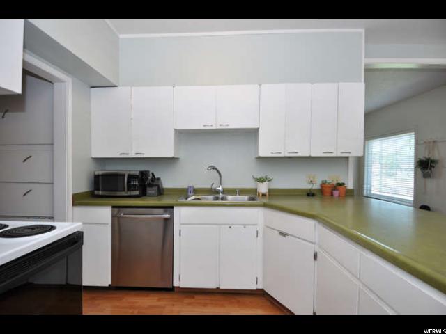 20 E 8680 S, Sandy, UT 84070 — photo 9
