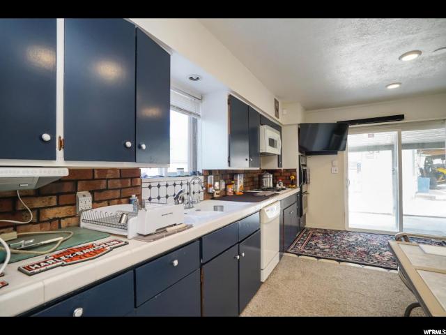 223 E Antelope N, Layton, UT 84041 — photo 11