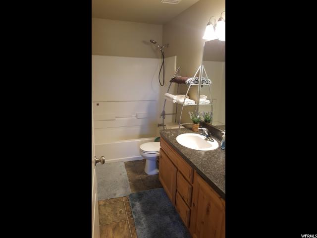 2089 N Evans Cove Loop, Layton, UT 84041 — photo 10
