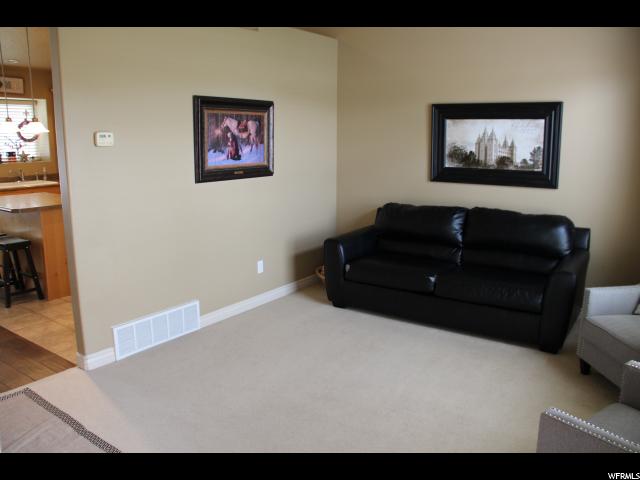 216 E 1525 N, Layton, UT 84041 — photo 12