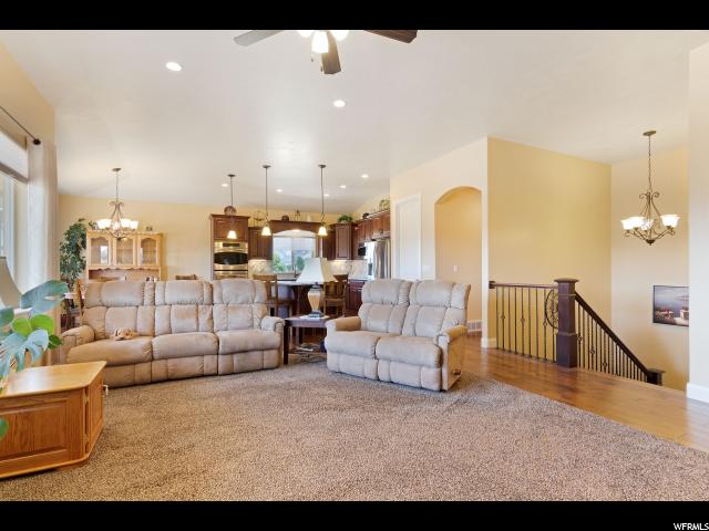 882 S 310 E, Nephi, UT 84648 — photo 11