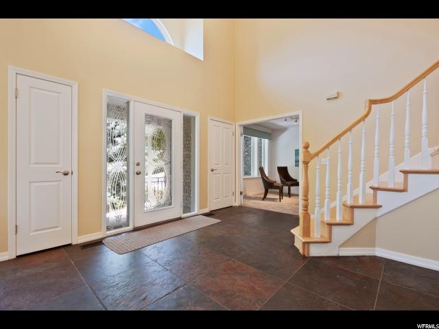 2486 E Brookglen Dr, Sandy, UT 84092 — photo 4