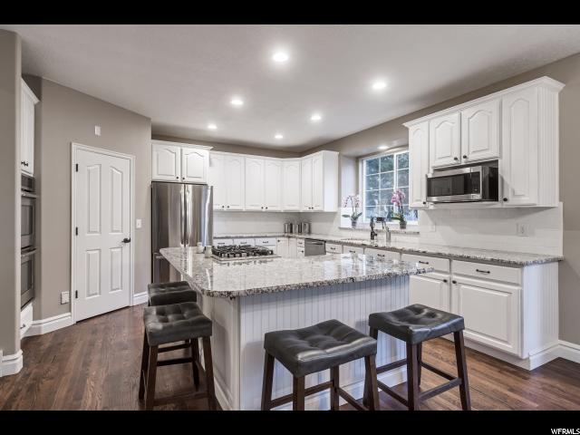 1073 E 2525 N, Layton, UT 84040 — photo 9