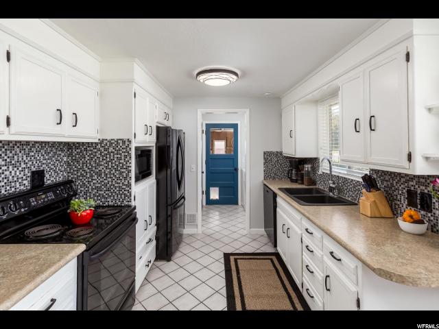 443 E Bradley Way, Sandy, UT 84070 — photo 4