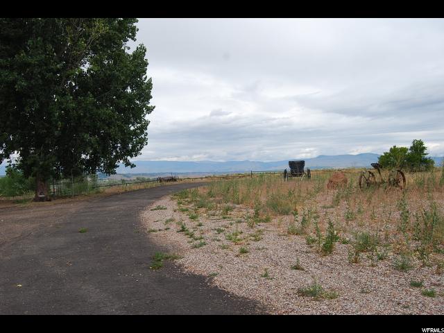 9497 E 7000 N, Lapoint, UT 84039 — photo 11