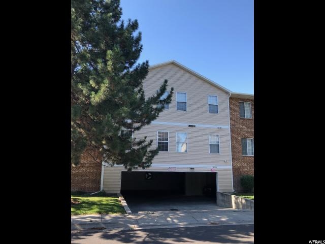 810 E Gatewood Dr, Sandy, UT 84094 — photo 2