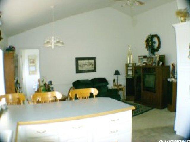 218 E 480 N, Smithfield, UT 84335 — photo 4