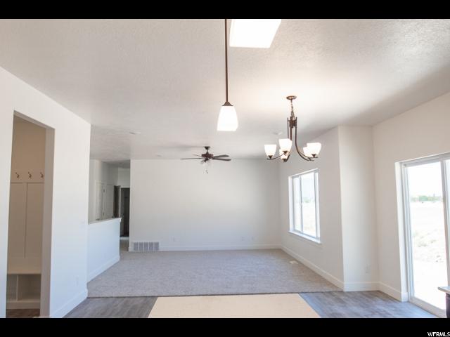 1461 E 340 S, Hyrum, UT 84319 — photo 3