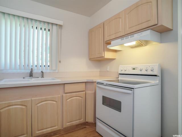 4353 S 175 E, Washington Terrace, UT 84405 — photo 8