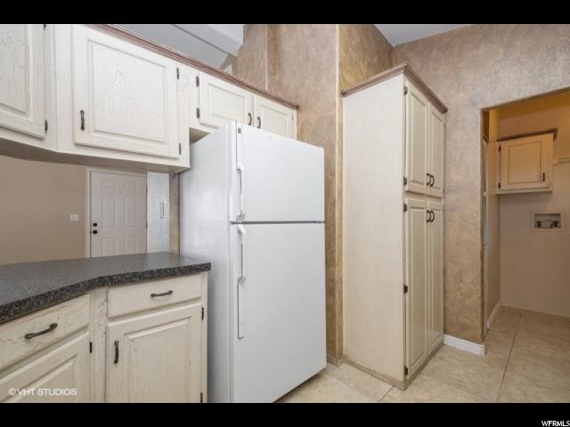 8780 S 250 E, Sandy, UT 84070 — photo 5