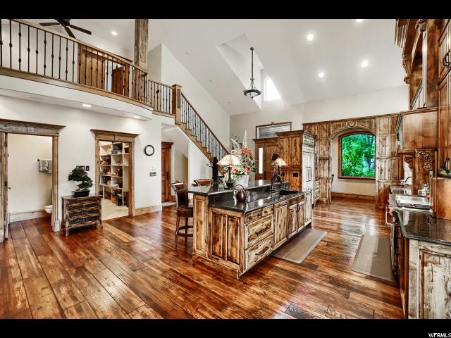 2043 Ridgehill Dr, Bountiful, UT 84010 — photo 7