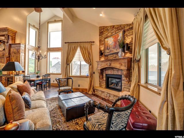 2043 Ridgehill Dr, Bountiful, UT 84010 — photo 4