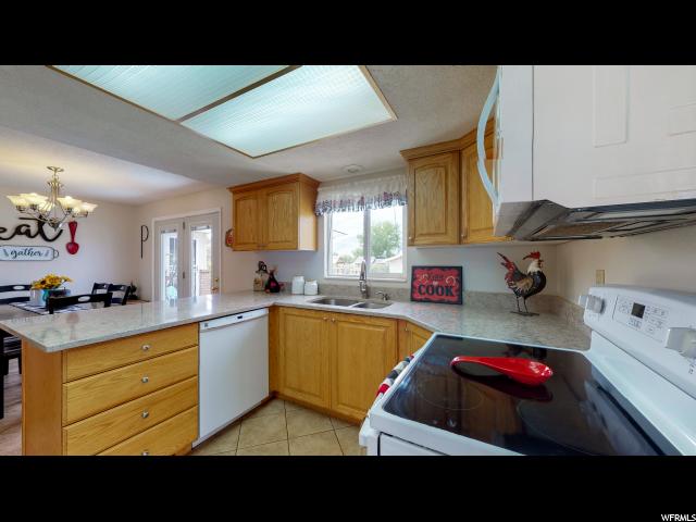 283 N 300 E, Mt Pleasant, UT 84647 — photo 2