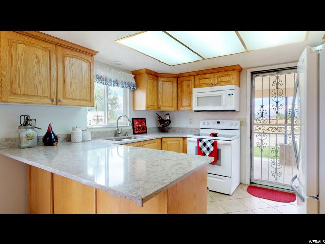 283 N 300 E, Mt Pleasant, UT 84647 — photo 3